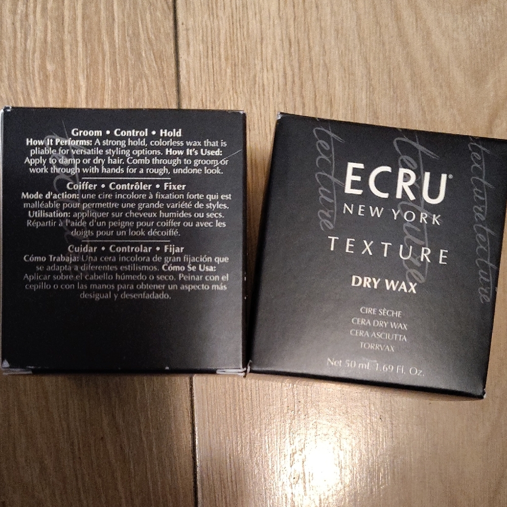 ECRU New York Texture Dry Wax - Black Packaging